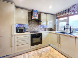 Photo 6- click for photo gallery